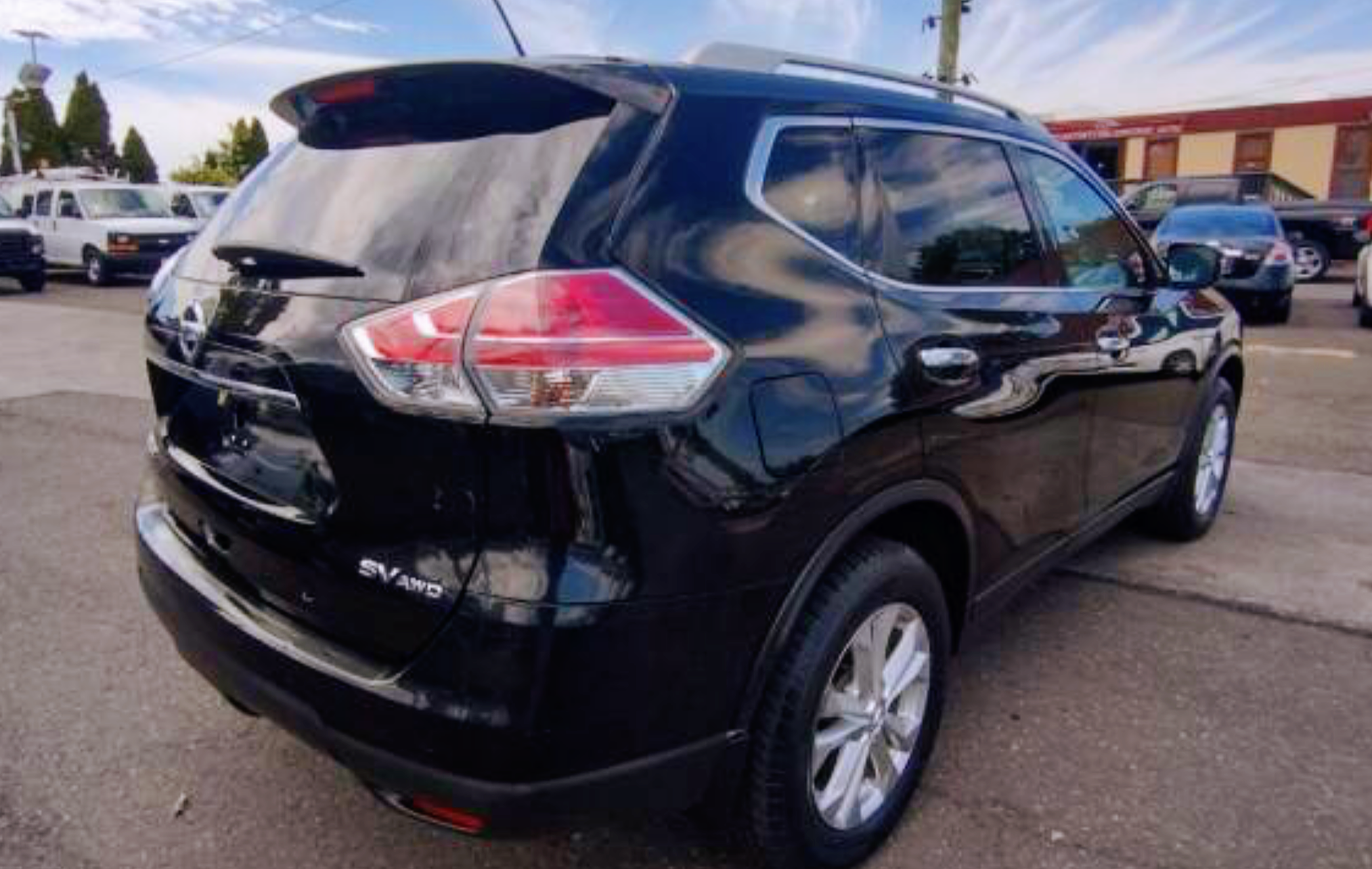 2016 Nissan Rogue SV Crossover SUV 售价18150 图片 2