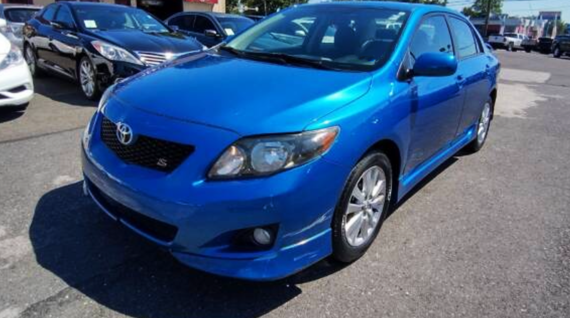 2010 Toyota Corolla S 丰田卡罗拉省油轿车、售价10750 图片 2
