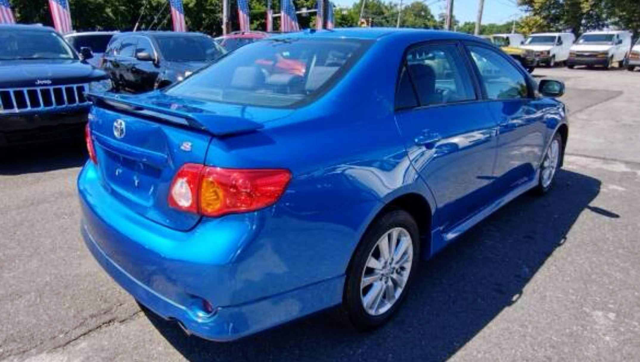 2010 Toyota Corolla S 丰田卡罗拉省油轿车、售价10750 图片 3