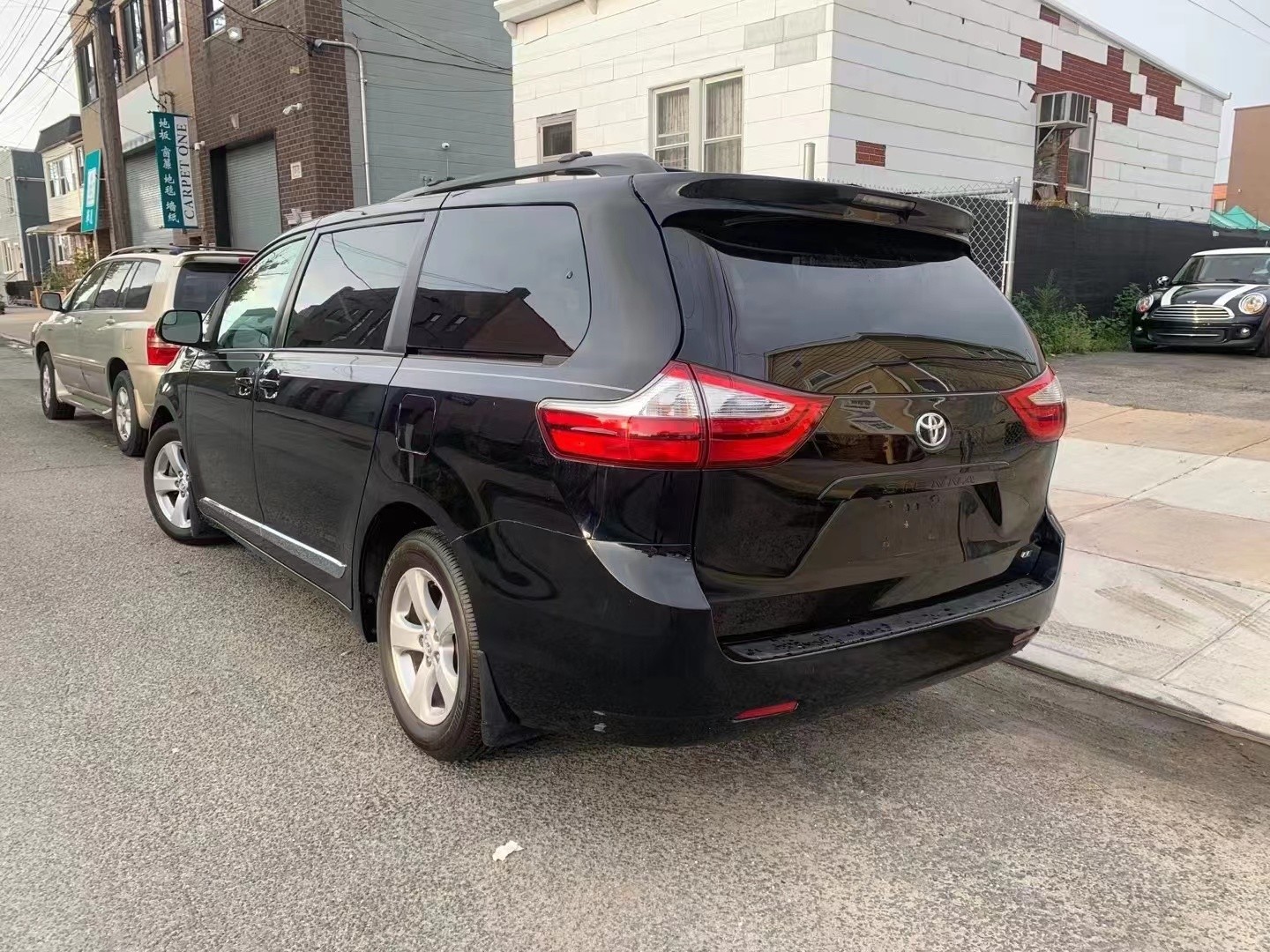 2017年Sienna LE 車況一級棒 价格美丽 图片 5