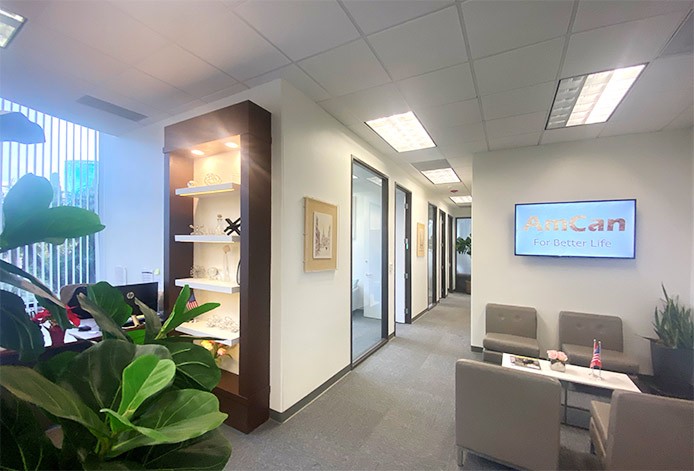 AmCan's Irvine office is recruiting high-paying immigration consultants with an annual salary of US$120,000-150,000.