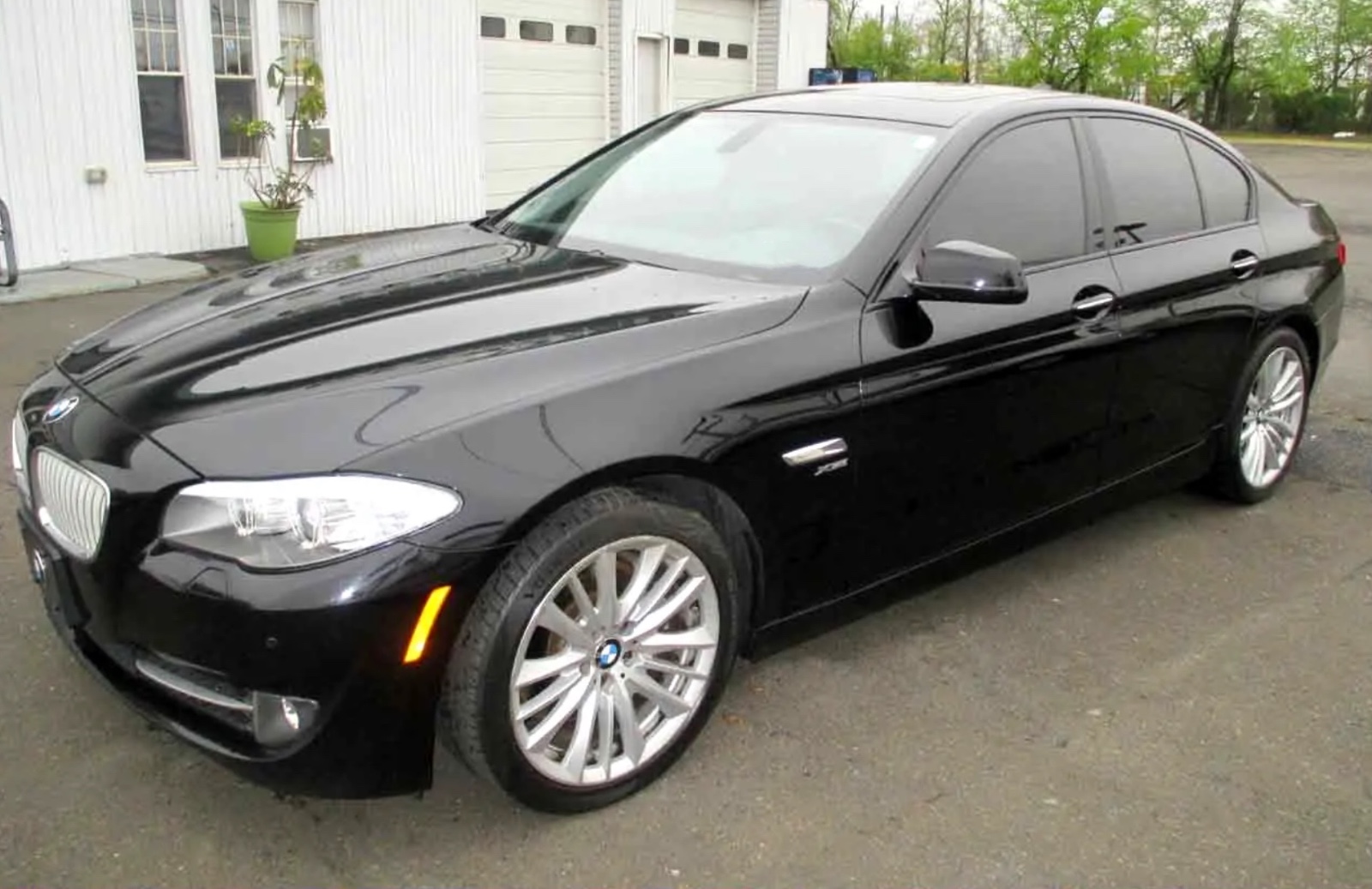 2011 BMW 5 Series 550i xDrive AWD 售价13980 图片 5