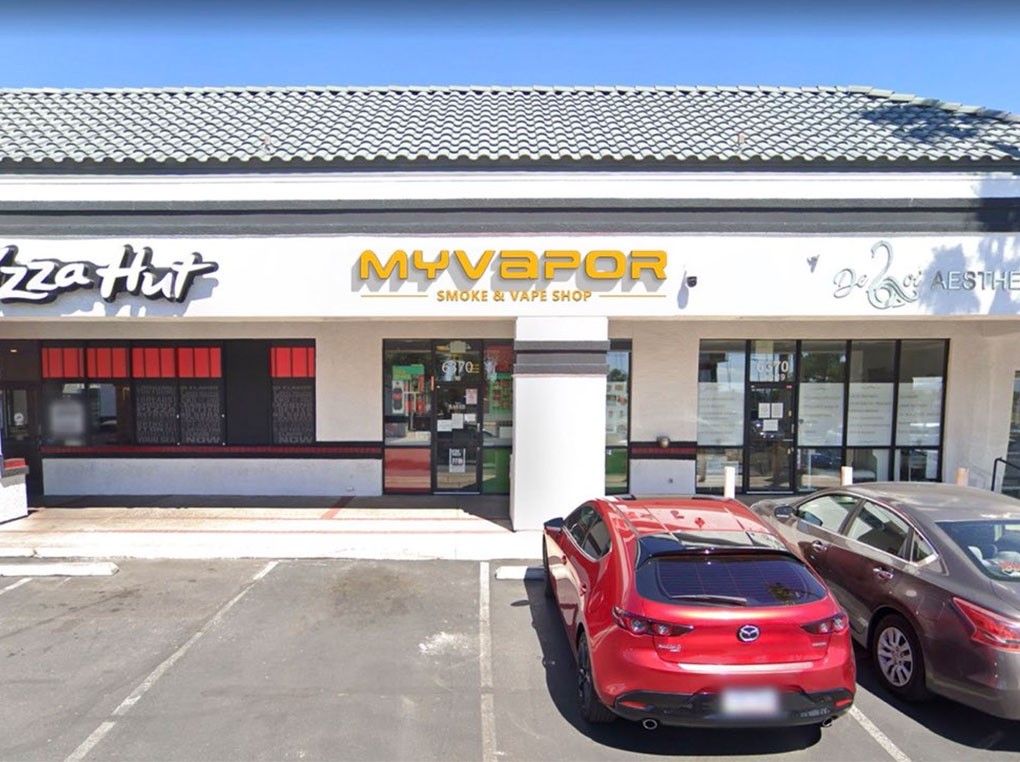 eCig electronic cigarette store manager partner [store manager]