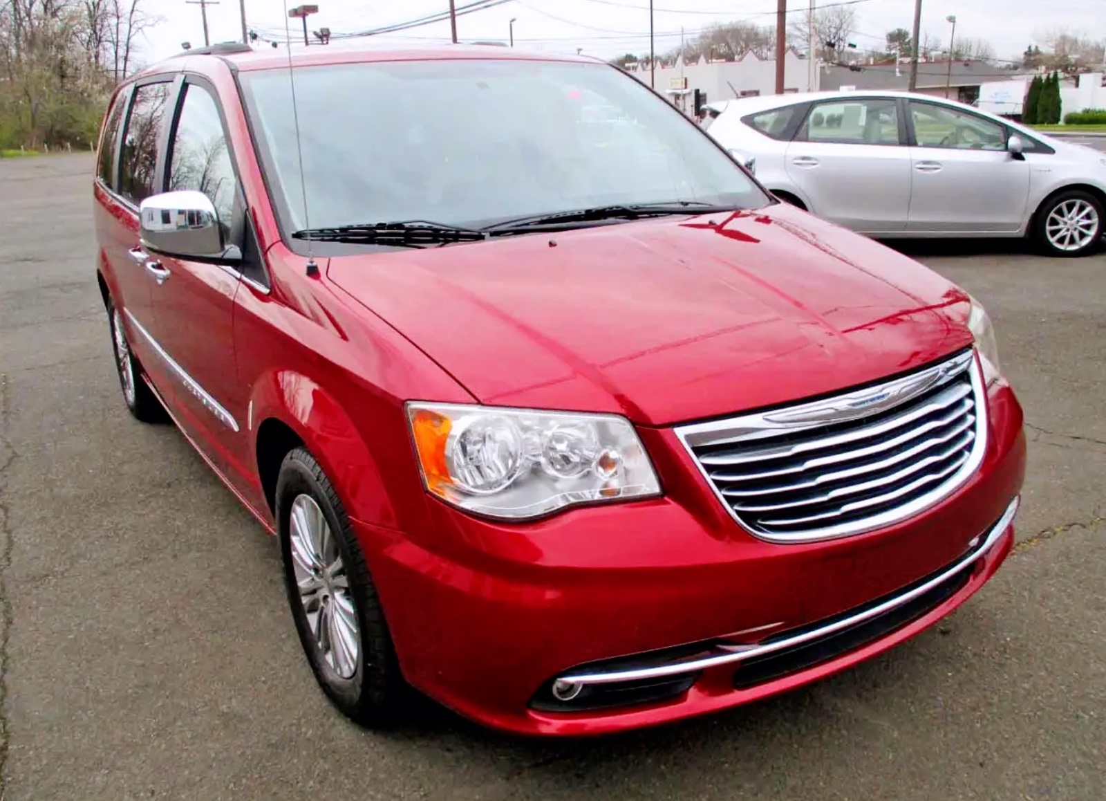 2013 Chrysler Town & Country Touring 一手车主、无事故、售价13900 图片 7