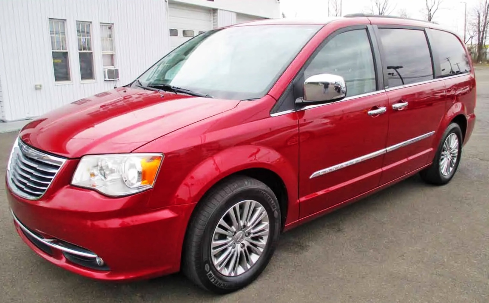 2013 Chrysler Town & Country Touring 一手车主、无事故、售价13900 图片 2