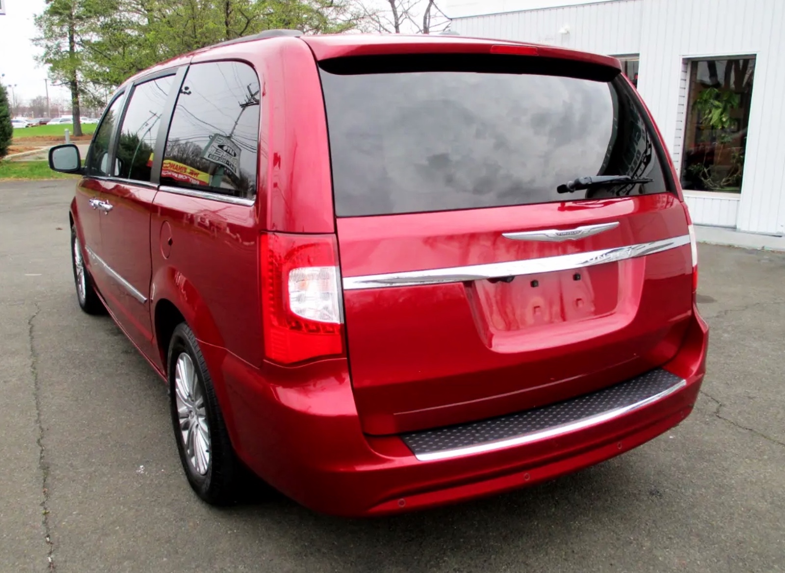 2013 Chrysler Town & Country Touring 一手车主、无事故、售价13900 图片 4