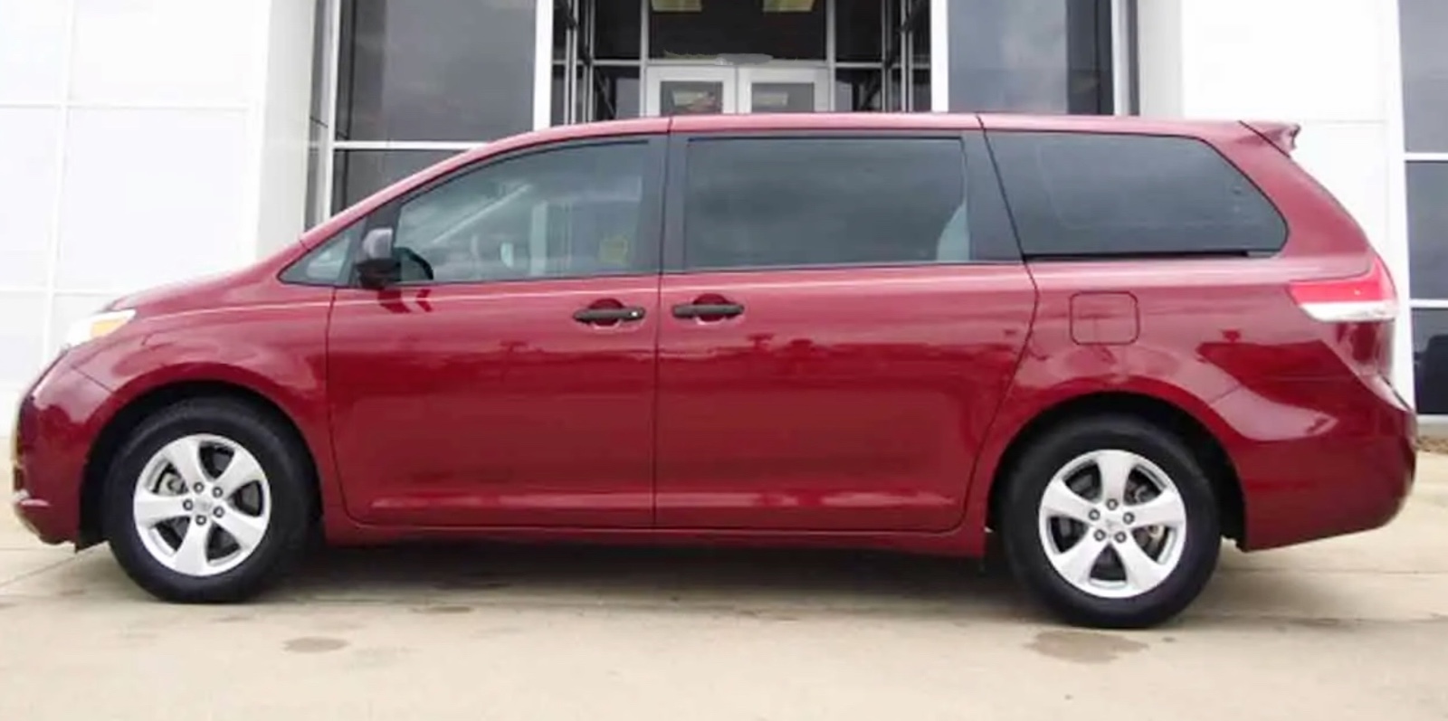 2014 Toyota Sienna XLE 售价16995 图片 4