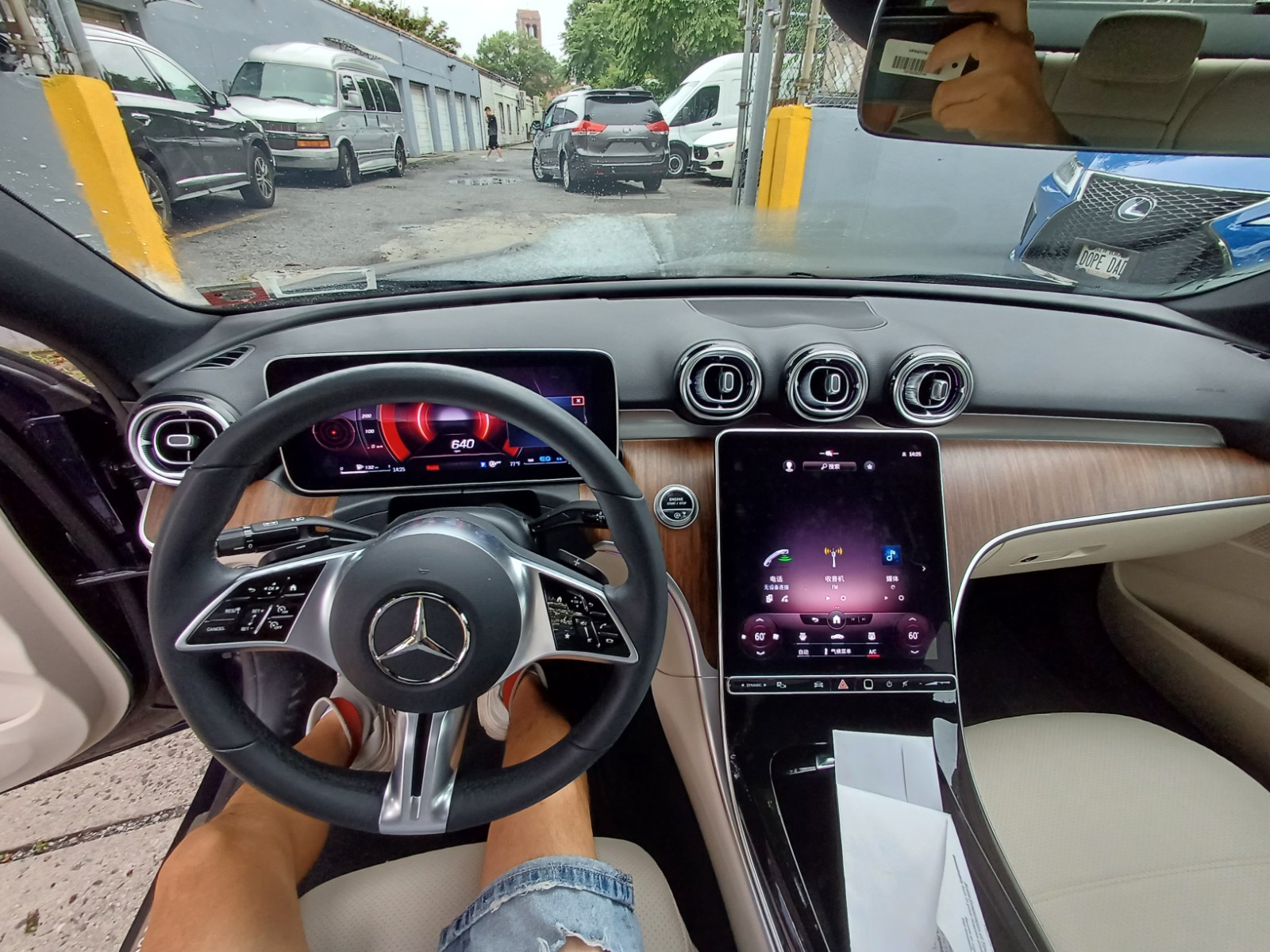 New York Car Used 2023 Mercedes-Benz C300 4Matic quasi-new car photo 4