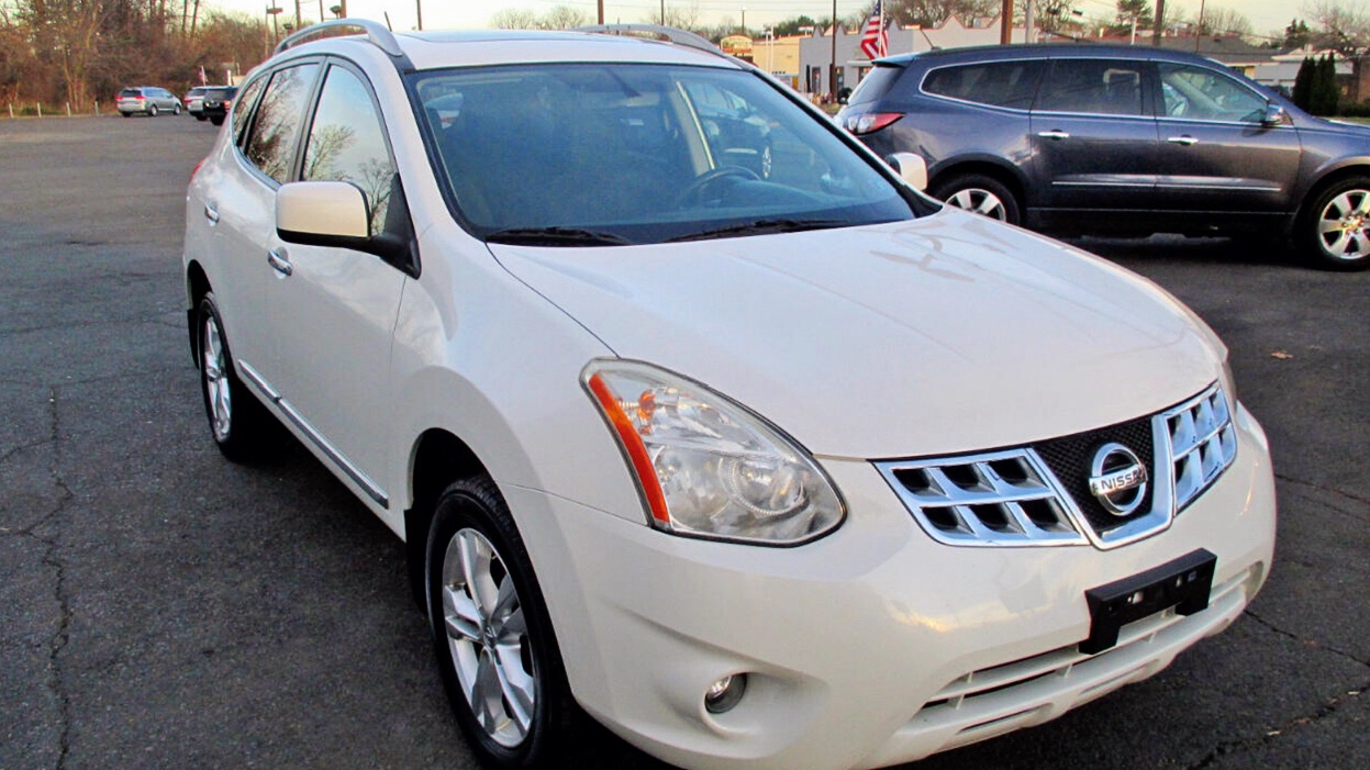 2013 Nissan Rogue SV 售价11850 图片 3