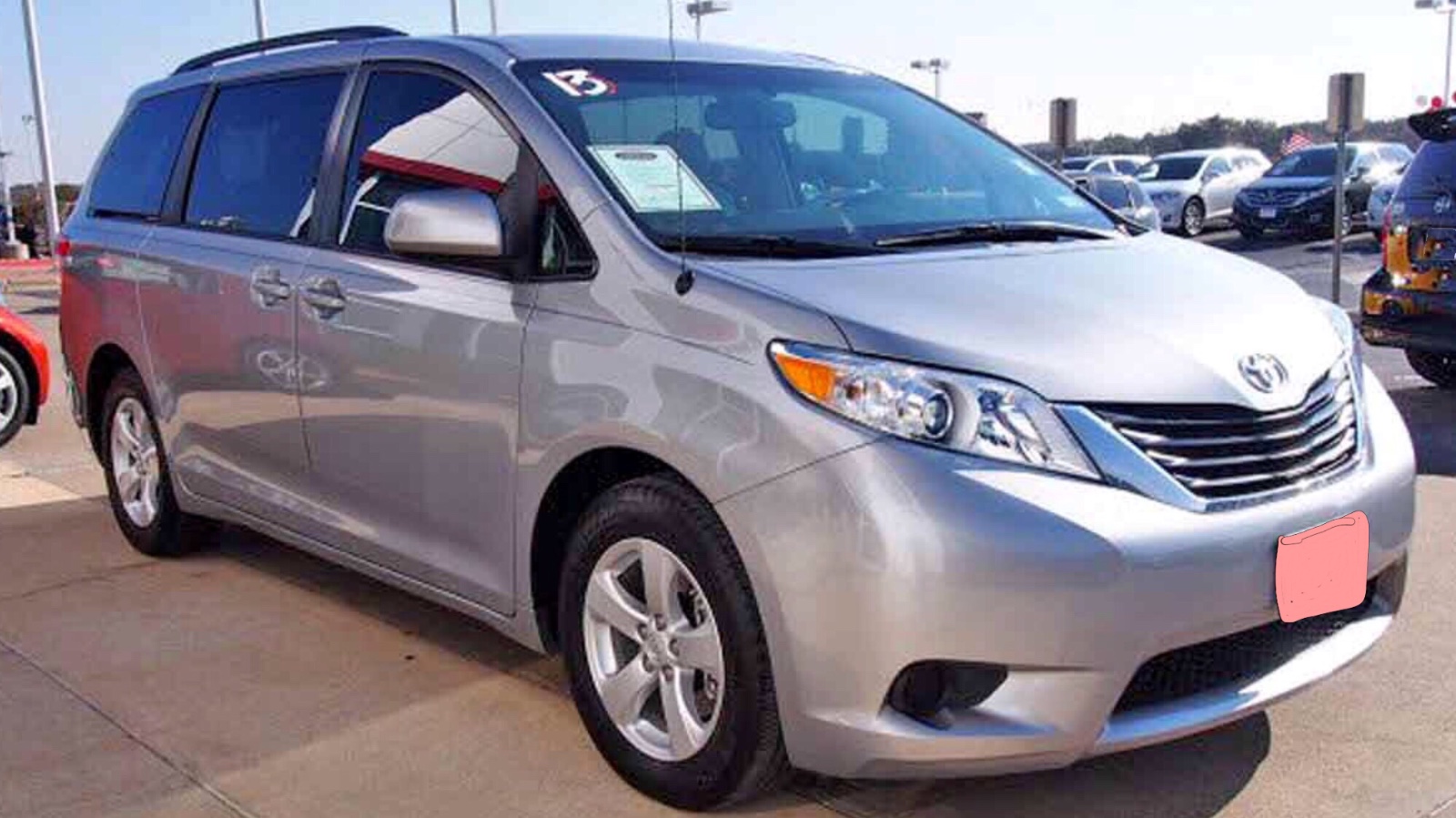 2013 Toyota Sienna 售价13950 图片 4