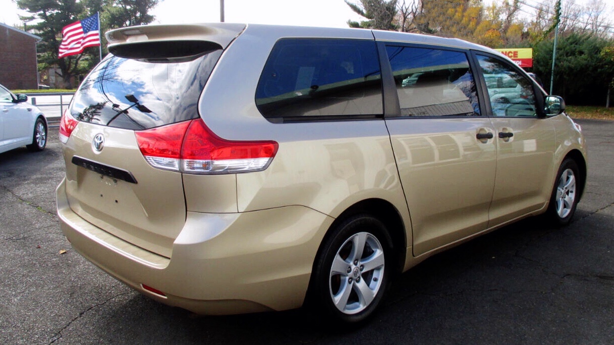2012 Toyota Sienna 丰田七座,售价13800 图片 6