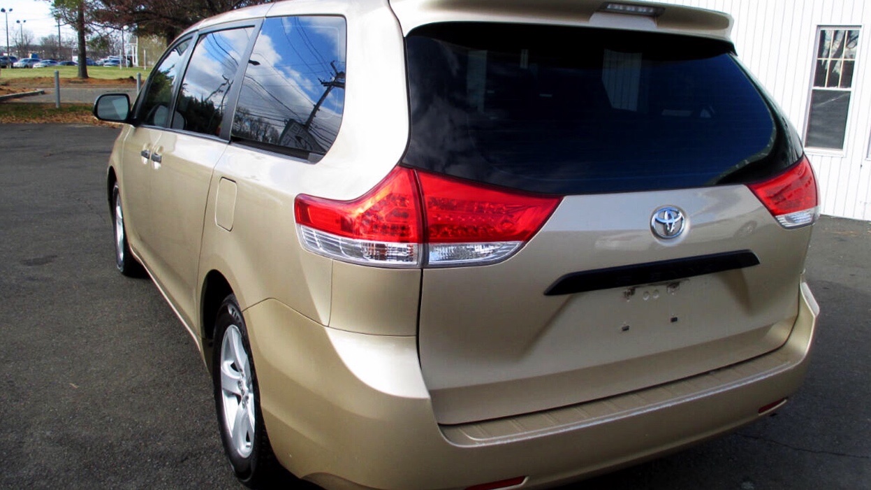 2012 Toyota Sienna 丰田七座,售价13800 图片 7