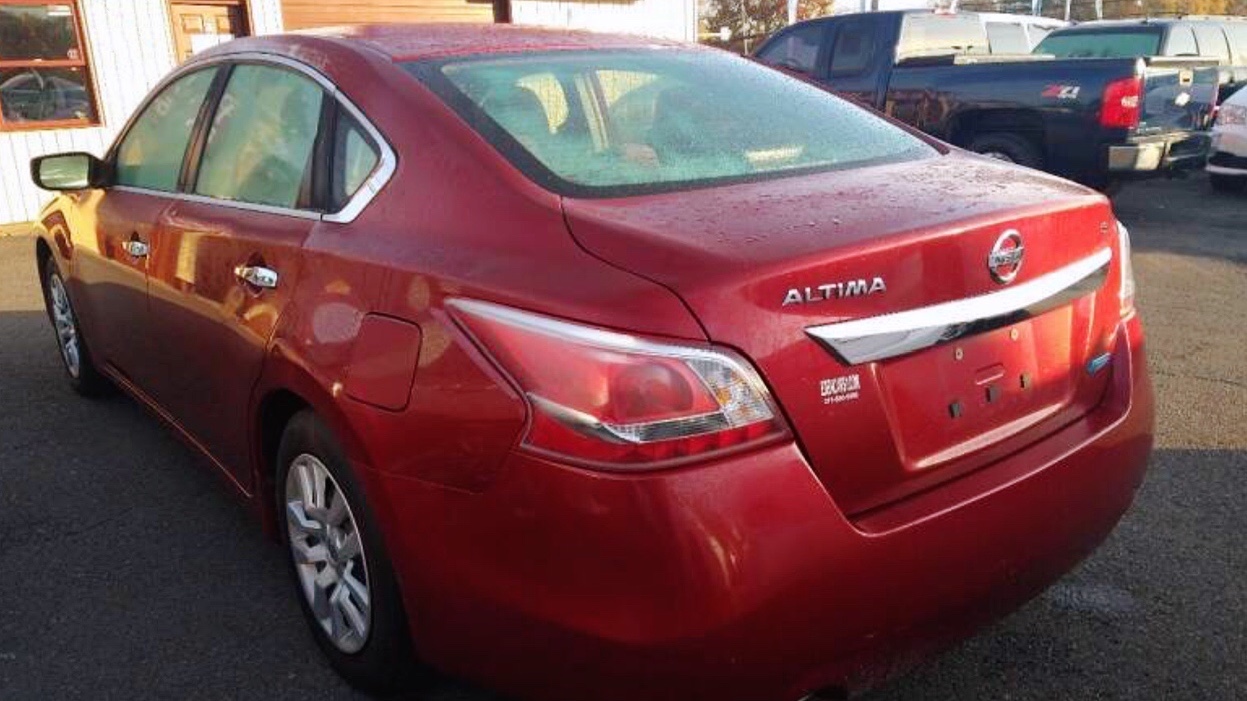 2013 Nissan Altima priced at 8,500 photo 7