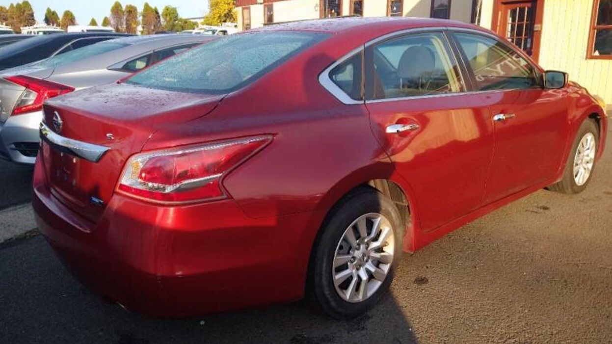 2013 Nissan Altima priced at 8,500 photo 6