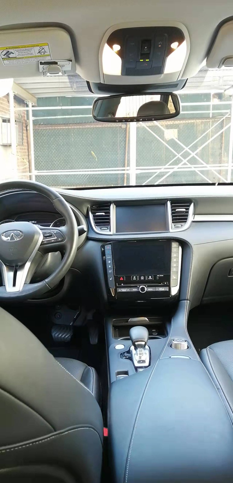 2019 infiniti QX50 14000mile photo 5