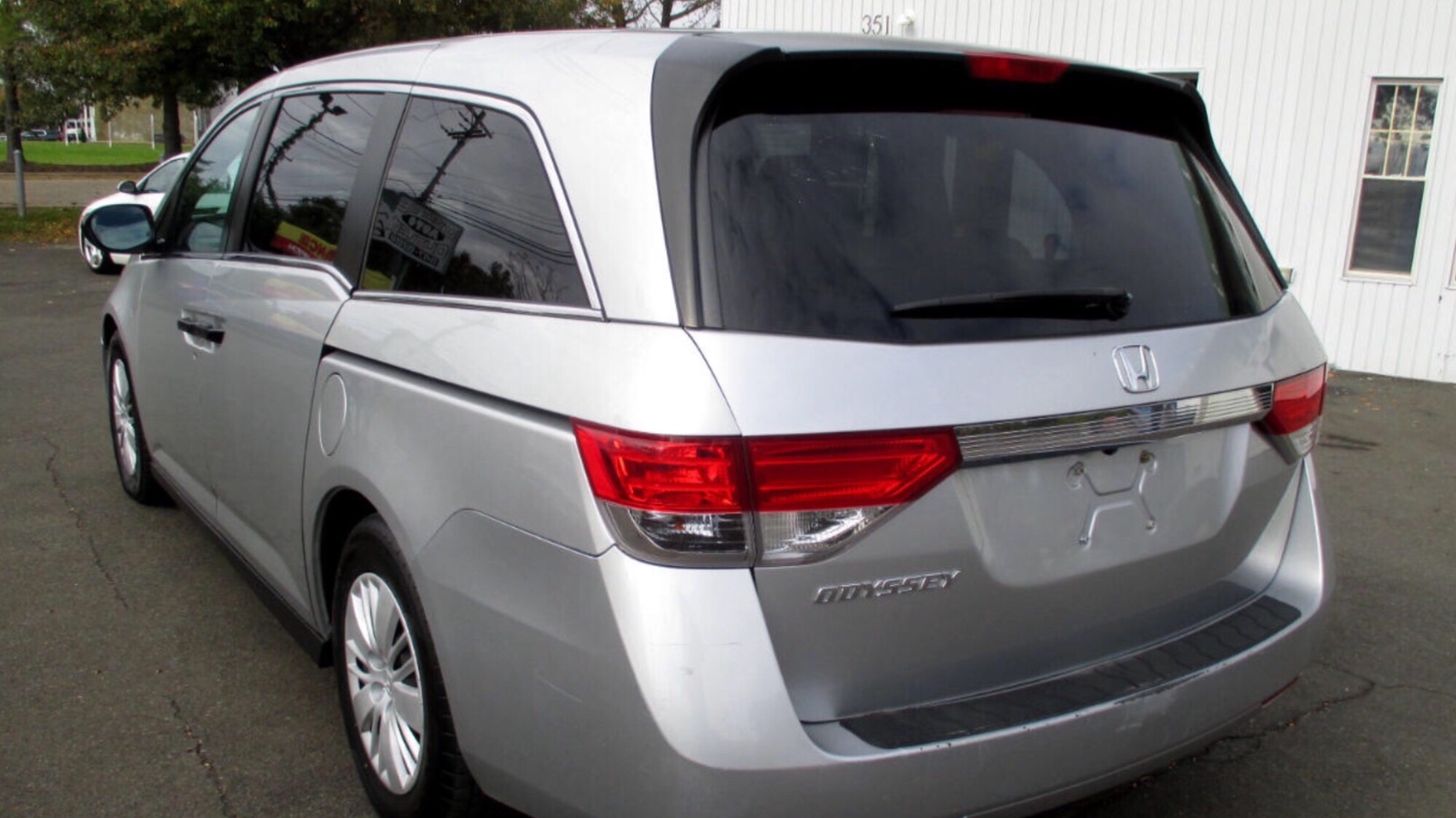 2014 Honda Odyssey LX priced at 10,500 photo 7
