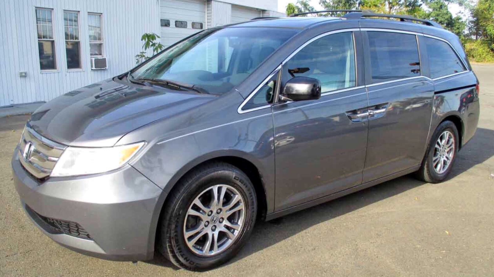 2012 Honda Odyssey EXL Honda Odyssey eight seats, priced at 9800 photo 6