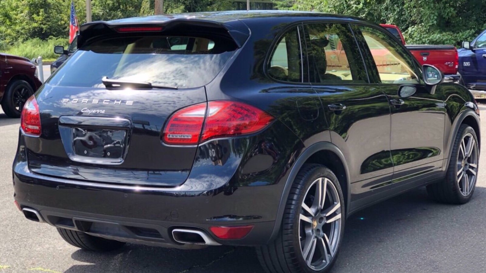 2012 Porsche Cayenne priced at 34,900 photo 4