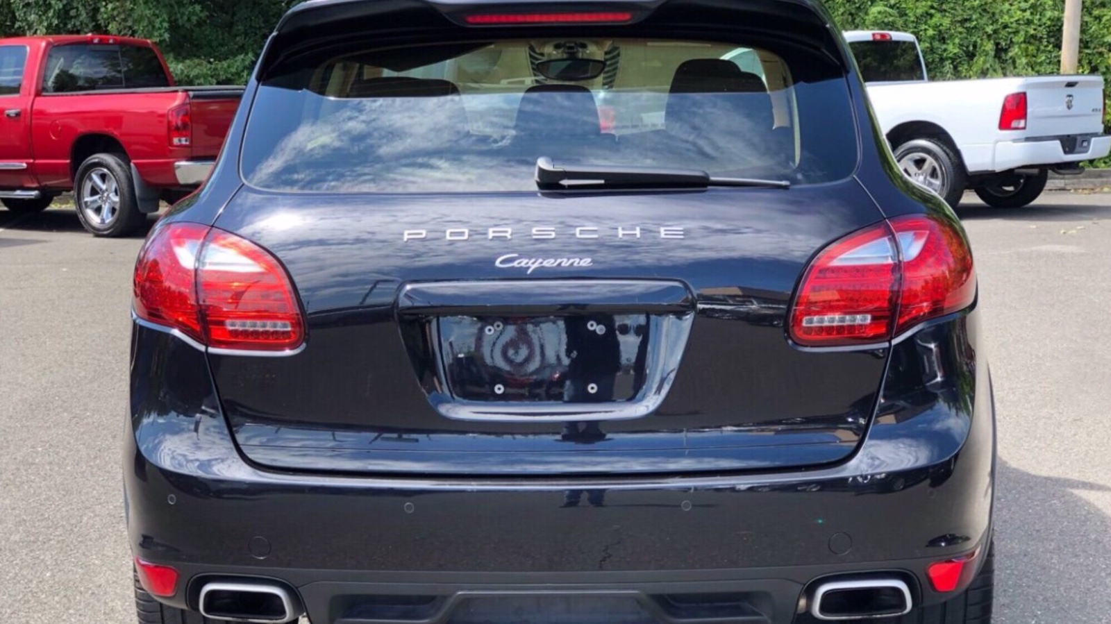 2012 Porsche Cayenne priced at 34,900 photo 5