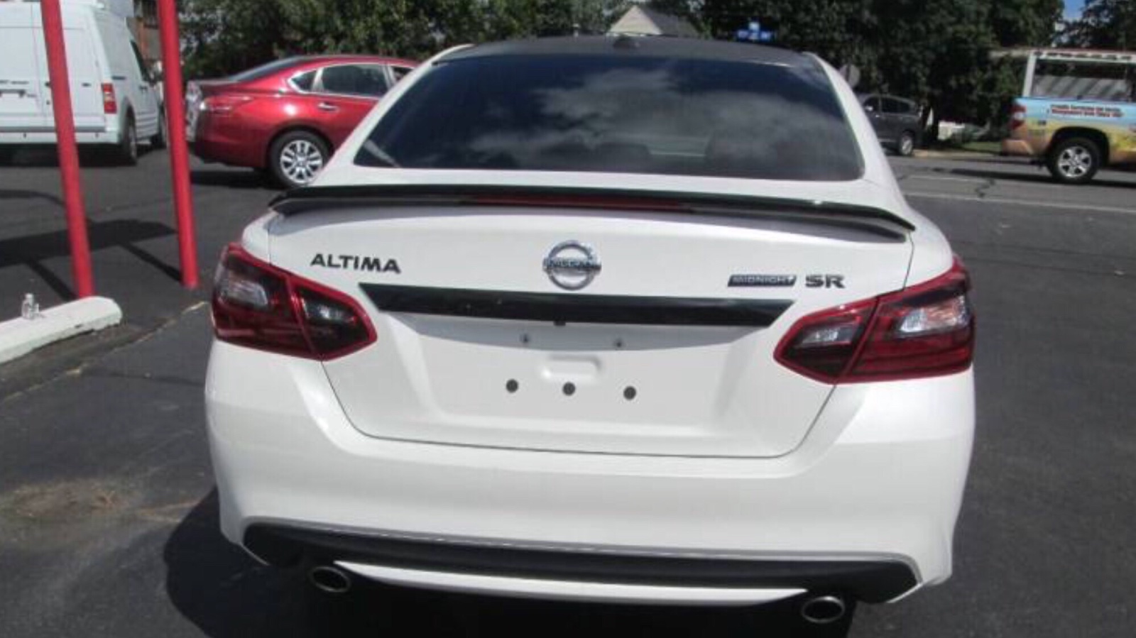 2018 Nissan Altima 2.5 SR priced at 21,995 photo 5