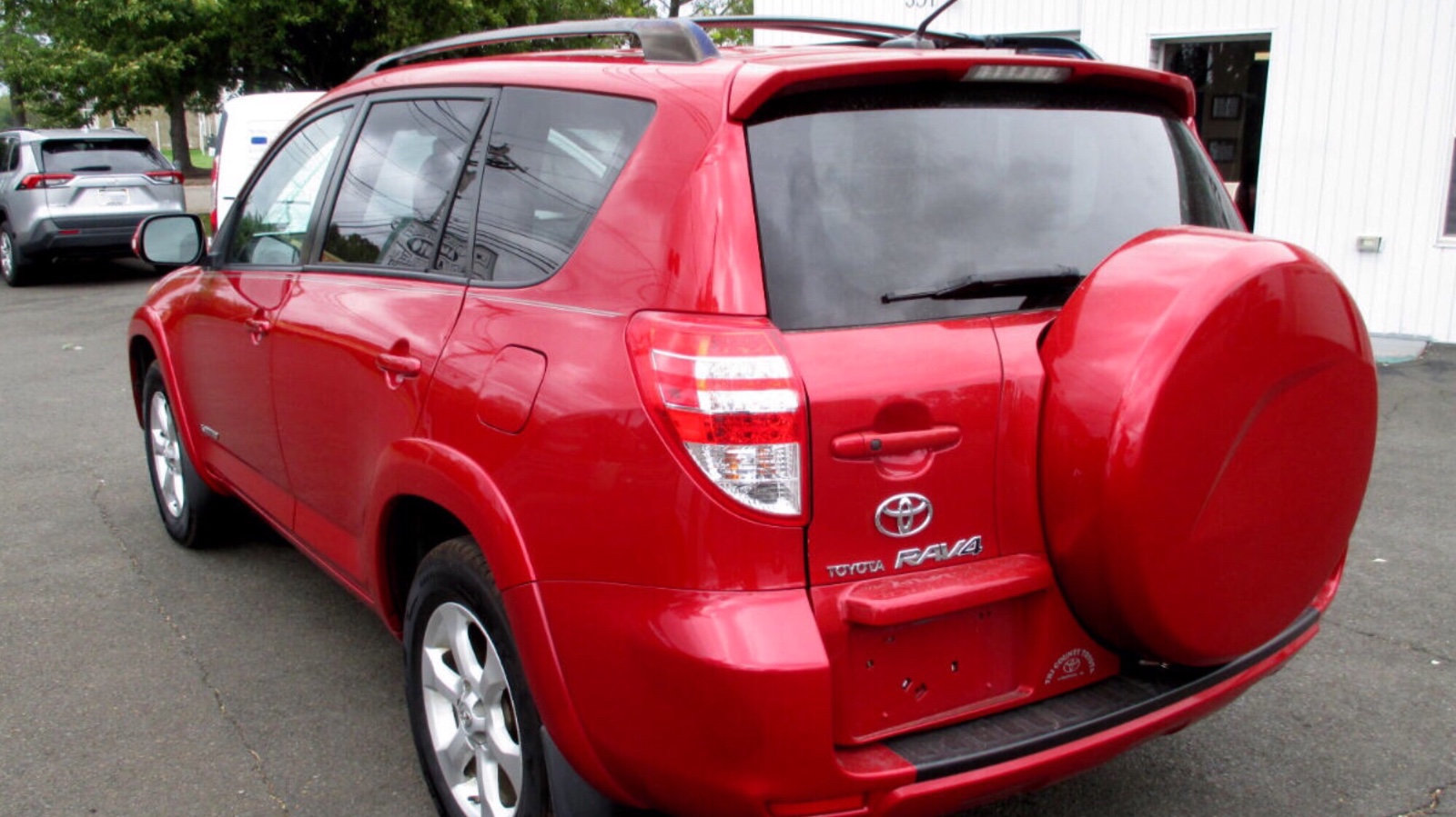 2010 Toyota RAV4 Limited Toyota multi-purpose vehicle priced at 10,800 photo 7