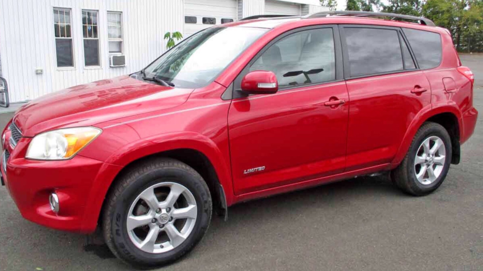 2010 Toyota RAV4 Limited Toyota multi-purpose vehicle priced at 10,800 photo 1