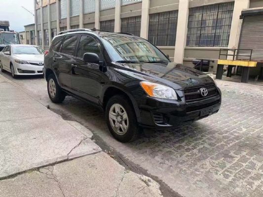 2011 TOYOTA RAV4 AWD photo 2