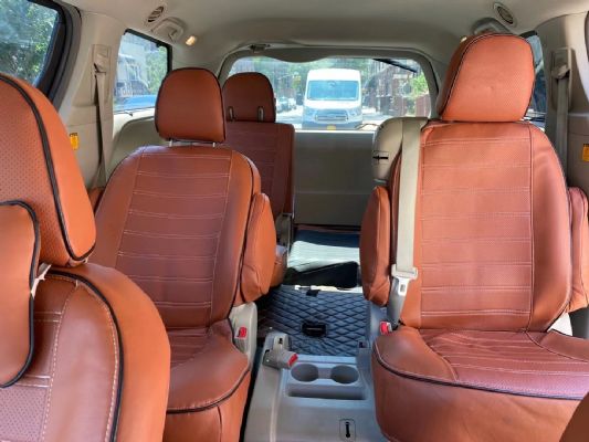 2012 sienna FWD LE 8W mileage, good condition photo 5