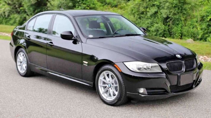 2010 BMW 328i xDrive priced at 8,900 photo 3