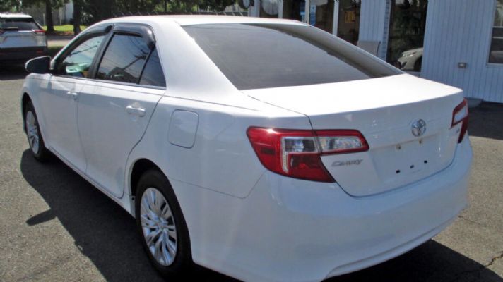 2014 Toyota Camry LE Sport priced at 11,500 photo 7