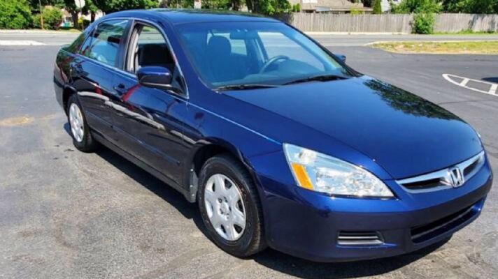 2007 Honda Accord price 7995 photo 3