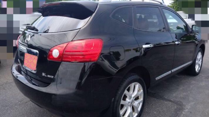 2013 Nissan Rogue SV priced at 11,750 photo 3