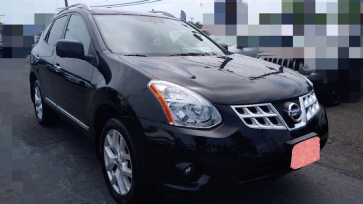 2013 Nissan Rogue SV priced at 11,750 photo 1