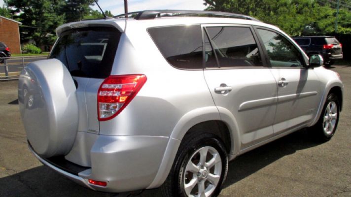 2012 Toyota RAV4 4WD Limited priced at 12,850 photo 3
