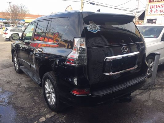 2016 Lexus GX460 for sale 30,000mileage photo 3