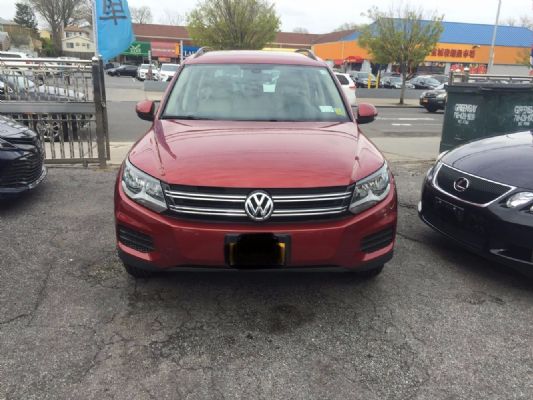 2016 Volkswagen Tiguan SEL for sale 24000mileage equipped with 4 wheel drive photo 3