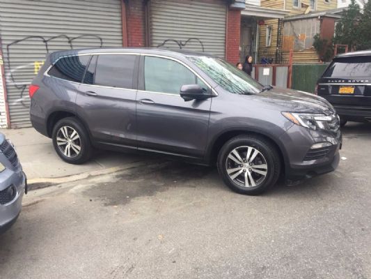 For sale 2016 Honda pilot EXL 7 seater 51000mileage photo 7