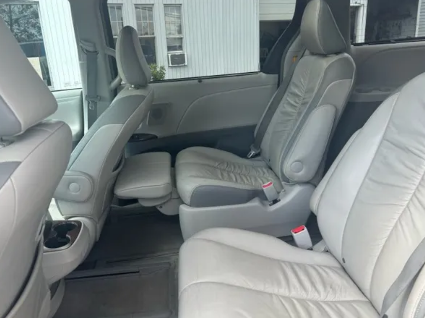 2012 Toyota Sienna Limited 丰田七座、 售价11850 图片 6