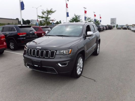 Dark Gray 17 Years Jeep Grand Cherokee Limited 4x4 Dark Gray photo 1