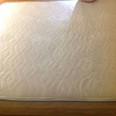 出售九成新fullsize床垫一个 图片 3