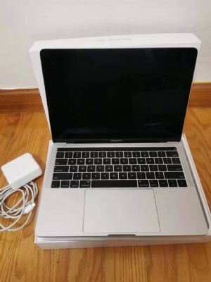 便宜出售两台苹果电脑Macbook Pro 全新 跟 九成新 图片 1