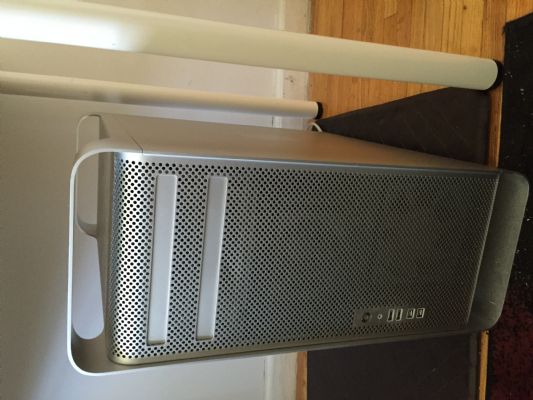 出售8新Mac Pro Mid 2010 图片 4