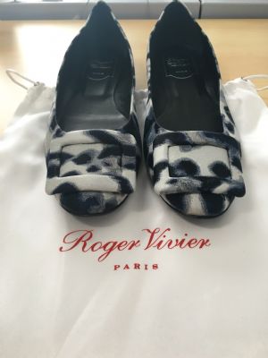 Roger Vivier十成新大热鞋子超值低价转让 图片 6