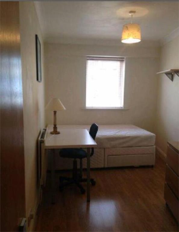 单间出租，近地铁和超市，一分钟到Q58车站