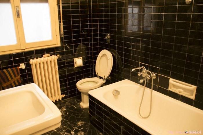 单间出租，近地铁和超市，一分钟到Q58车站，