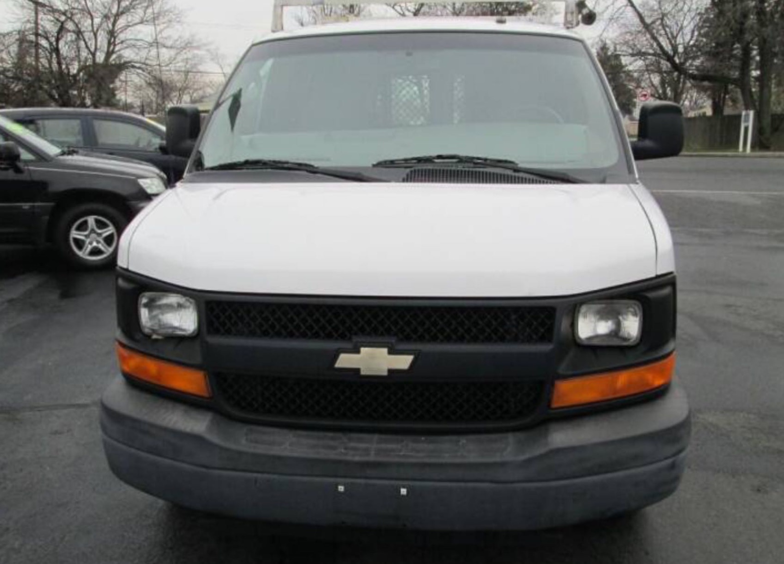 2013 Chevrolet Express Sela 1500 truck priced at 13,995 photo 6