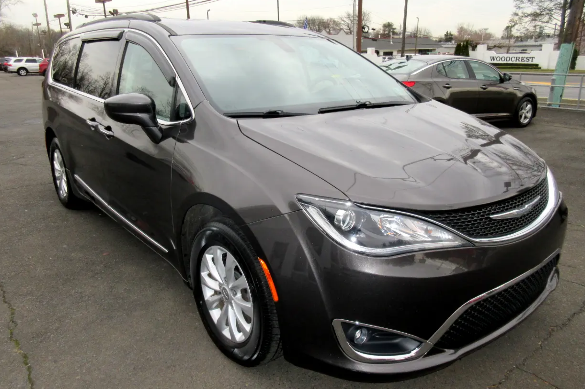 2017 Chrysler SUV seven-seater priced at 12,850 photo 6