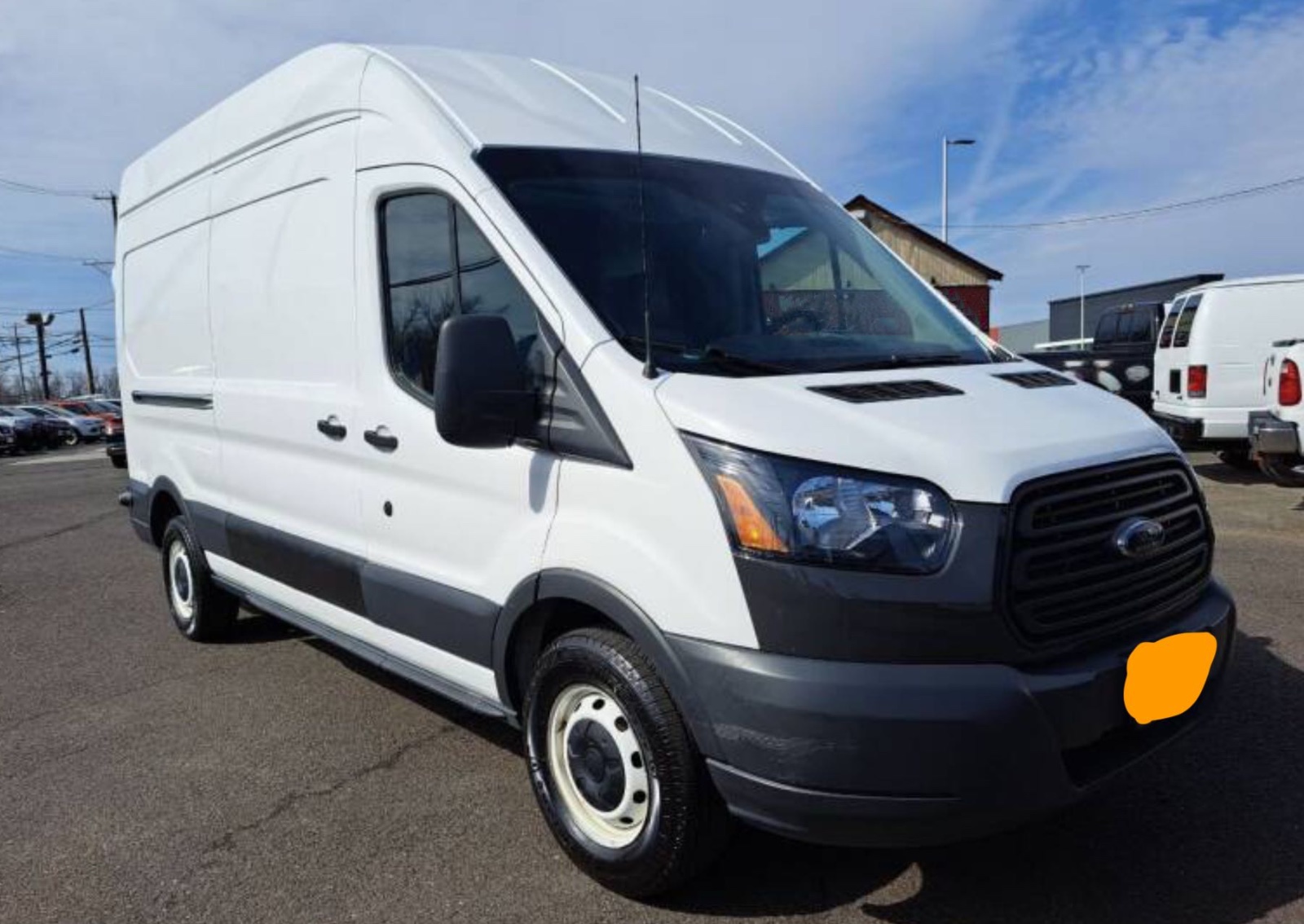 2018 Ford Transit 250高顶货车、售价29950 图片 3