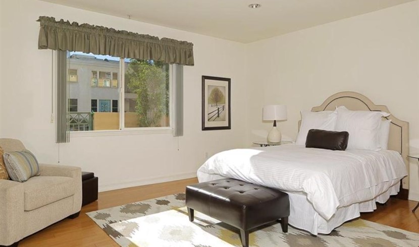Fashionable and cutting-edge one-bedroom CONDO for sale photo 1