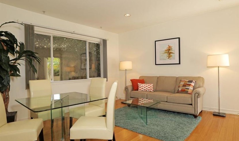 Fashionable and cutting-edge one-bedroom CONDO for sale photo 4